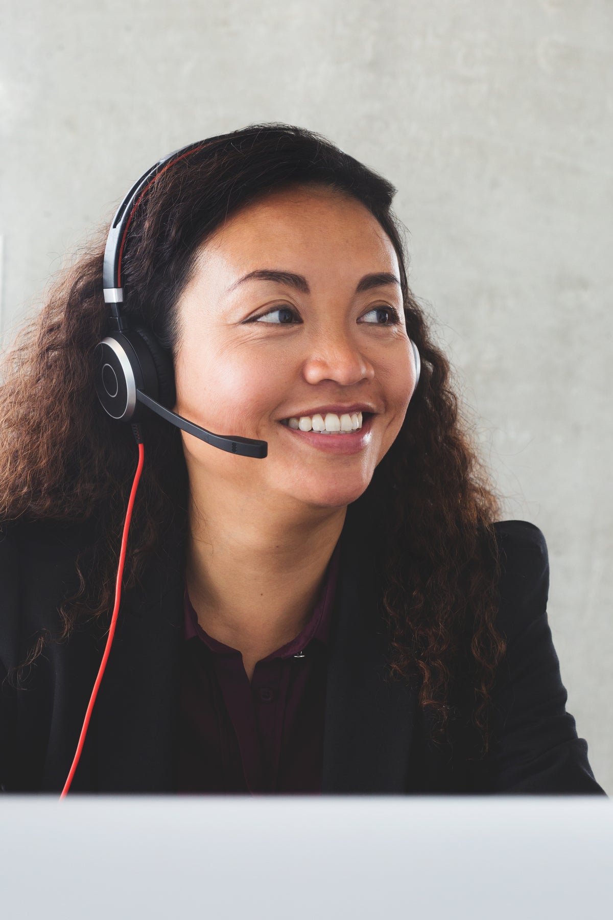 customer-service-rep-on-headset