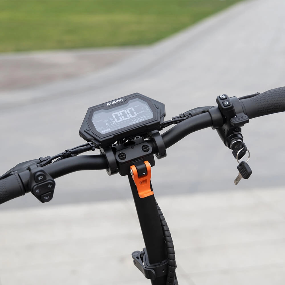 kukirin-g2-master-front-console-handlebars