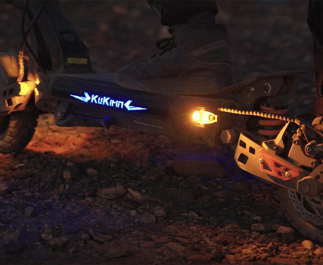 kukirin-g2-master-multi-light-system