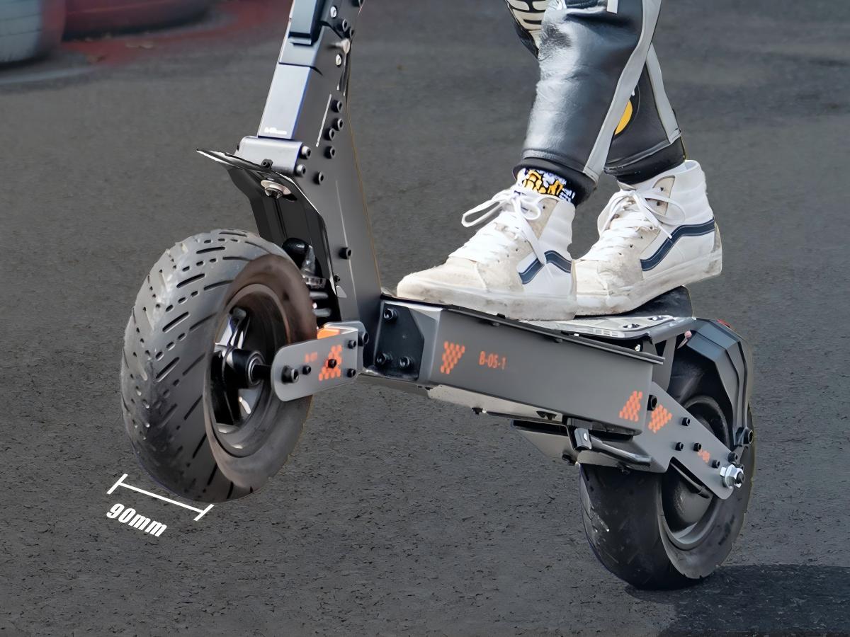 kukirin-g4-11-inch-wide-off-road-tire